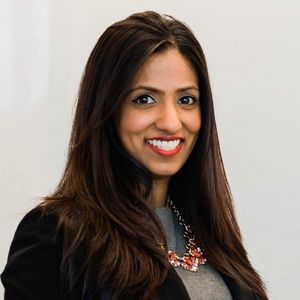 Meet your Posher, Christina